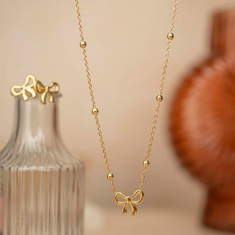 Gold Plated Anti Tarnish Pendant Chain Set with Earrings